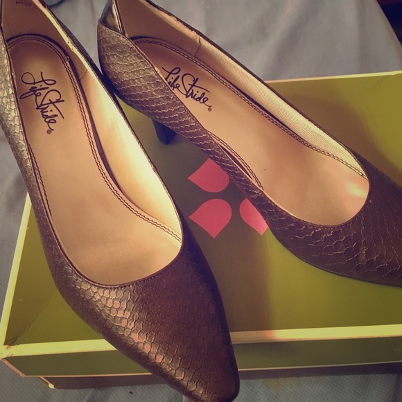 Brown two toned heels