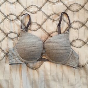 Grey VS PINK Bra