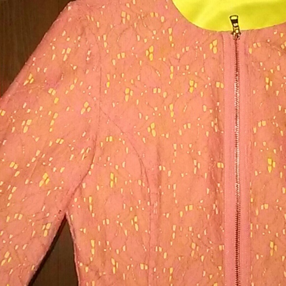 CLOSET CLOSING Lace Peplum Jacket/Top