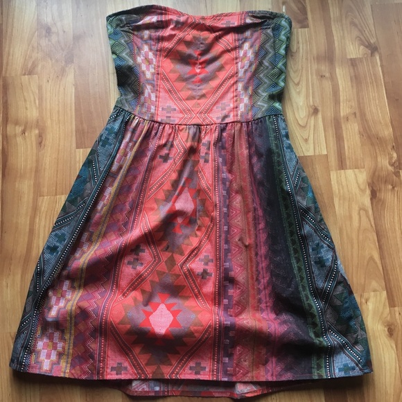 Strapless dress
