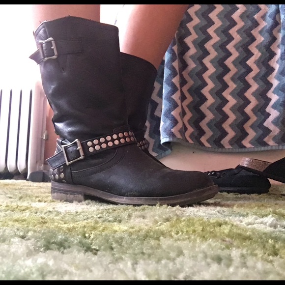 Studded cowboy style boots