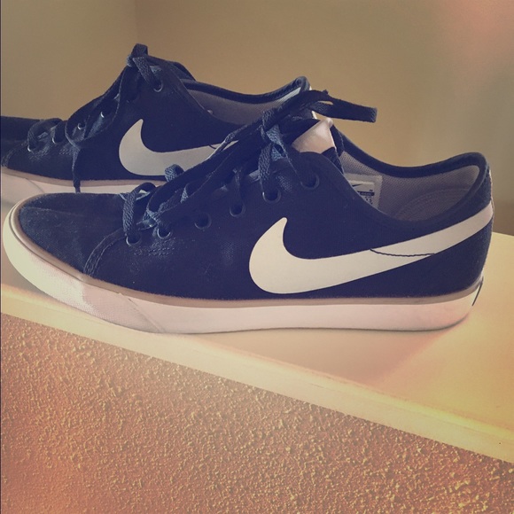Nike shoes