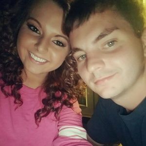 Meet your Posher, Kacey