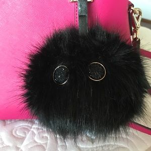 Pom Pom Charging Power Bank