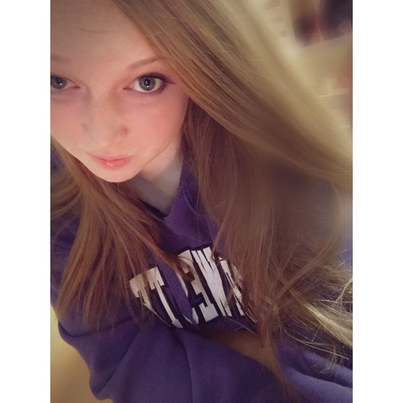 Meet your Posher, Lexi - Picture 1 of 1