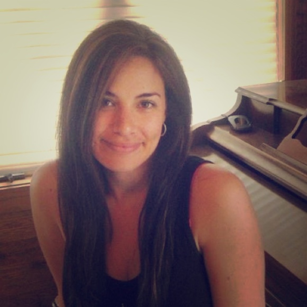 Meet your Posher, Cecelia