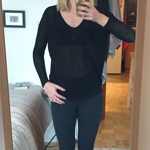 Tobi black thin sweater