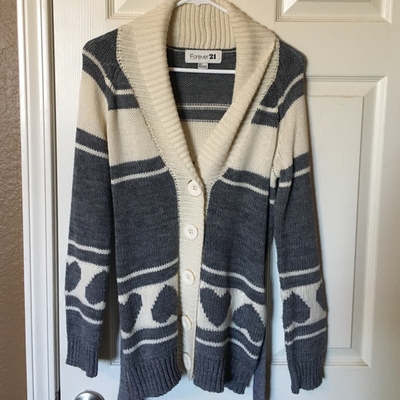 Forever 21 Sweater.  Like new.