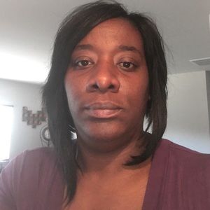 Meet your Posher, Katina