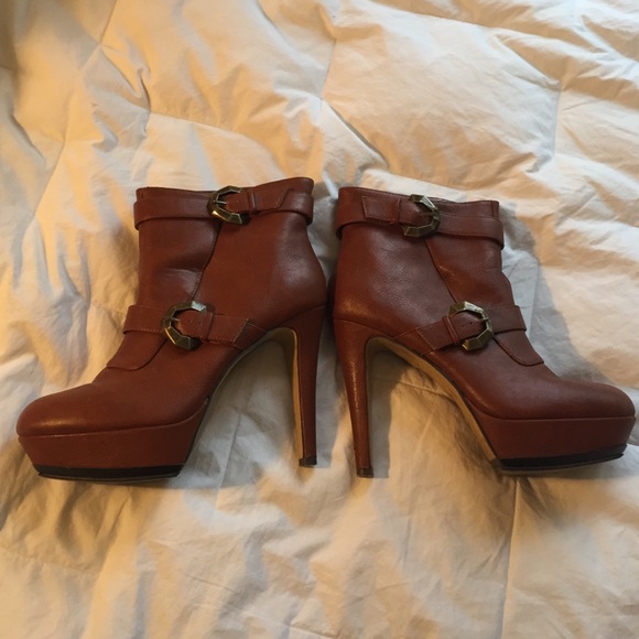 Michael Antonio women's booties
