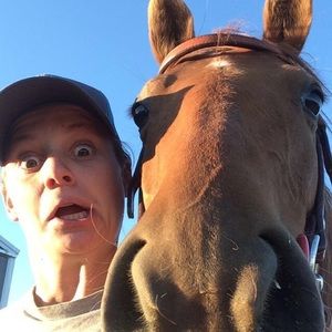 Meet your Posher, Teri jo