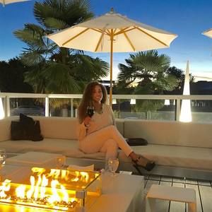 Meet your Posher, Leslie