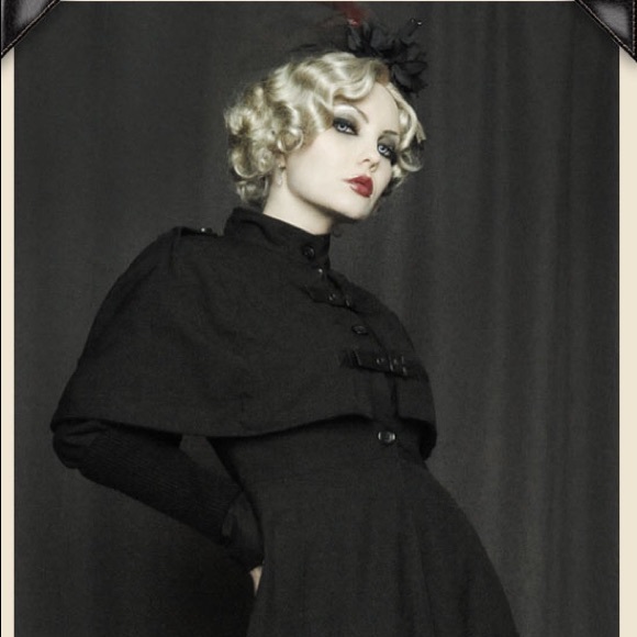 Heavy Red Gothic Victorian Cape Coat