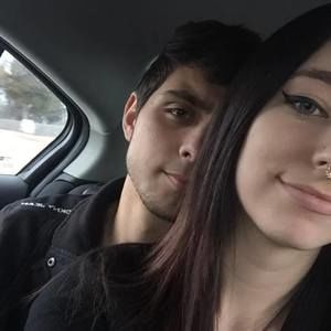 Meet your Posher, Wesley