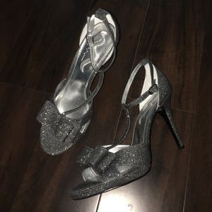Nina Black Glitter Heels