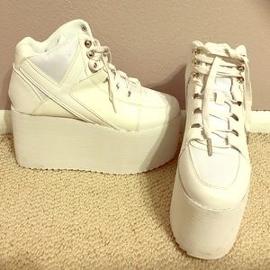 YRU Platform Sneakers