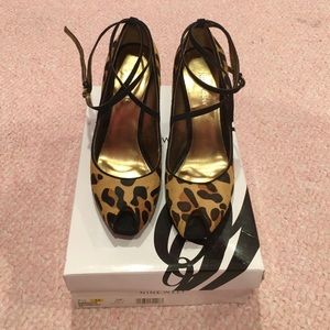 Leopard open toed pump