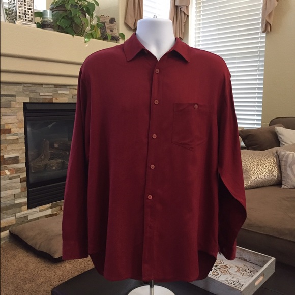 Tommy Bahama.