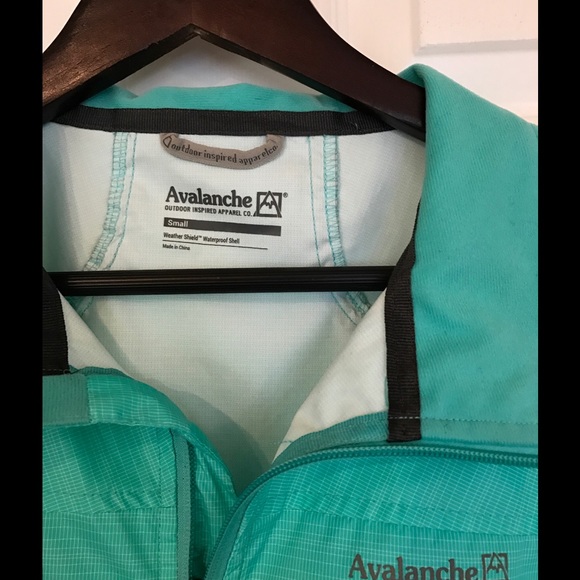 Avalanche Lightweight Rain Jacket Shell