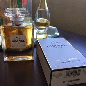 CHANEL No. 5
