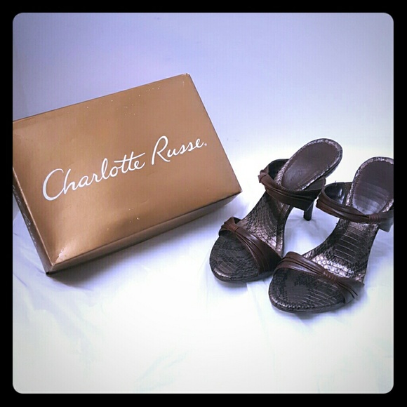 Charlotte Russe heel Sandels