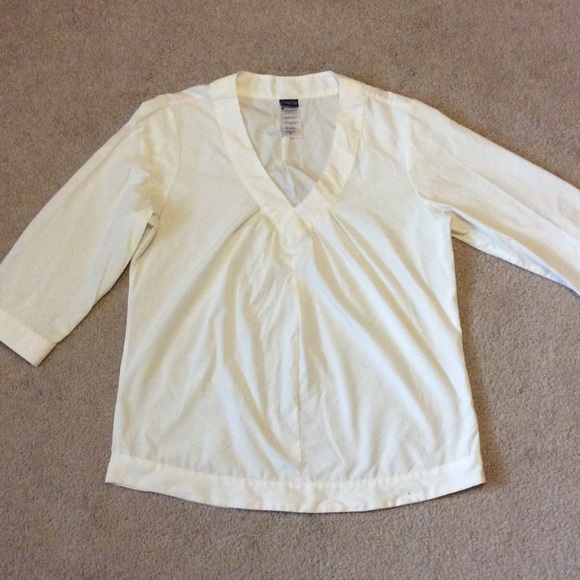 Patagonia v neck blouse