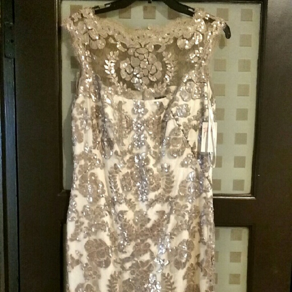 NEW Tadashi Shoji Gorgeous Dress! - Picture 3 of 6