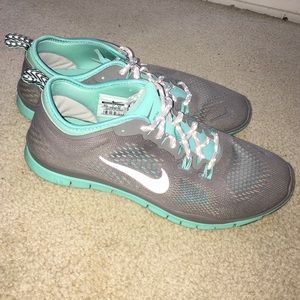 Nike Free TR 4 (Training Shoes)