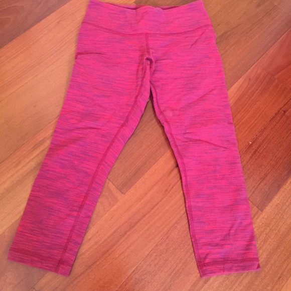 Lululemon wee are from space crops