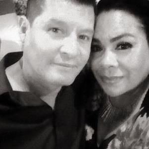 Meet your Posher, Carmela