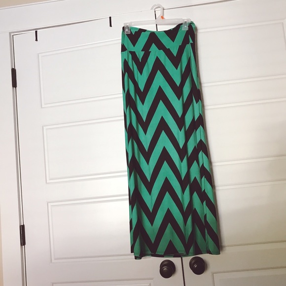 Mint Chevron Maxi Skirt - Picture 1 of 1