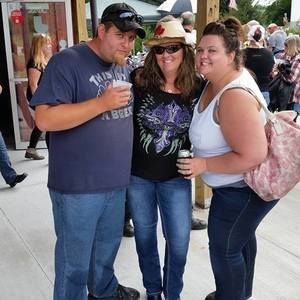 Meet your Posher, Pamela