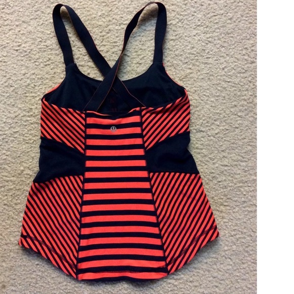 Lululemon Tank Top size 6 - Red Orange & Black - Picture 2 of 4