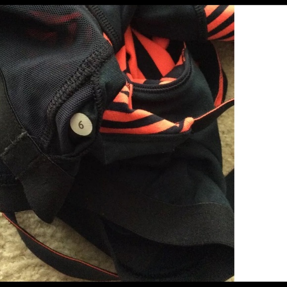 Lululemon Tank Top size 6 - Red Orange & Black - Picture 4 of 4