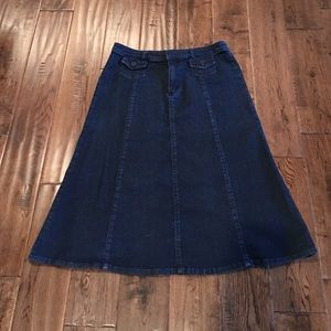 Christopher and Banks stretch denim skirt