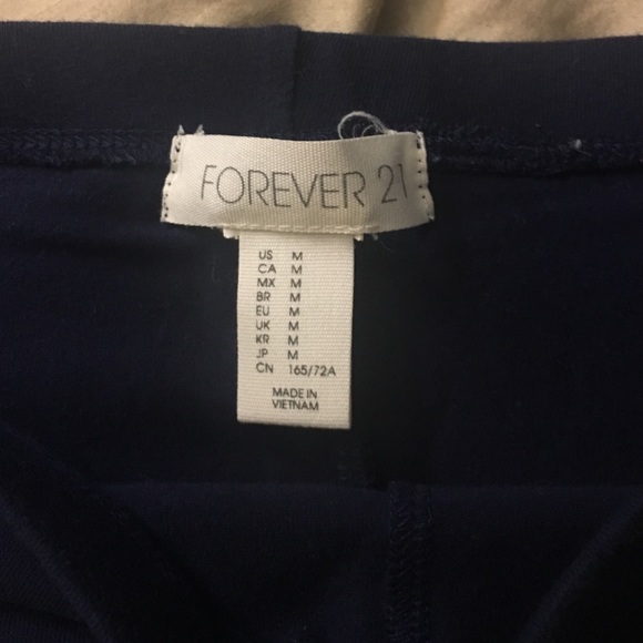 Forever 21 blue leggings. Size medium. Rarely worn - Picture 3 of 4