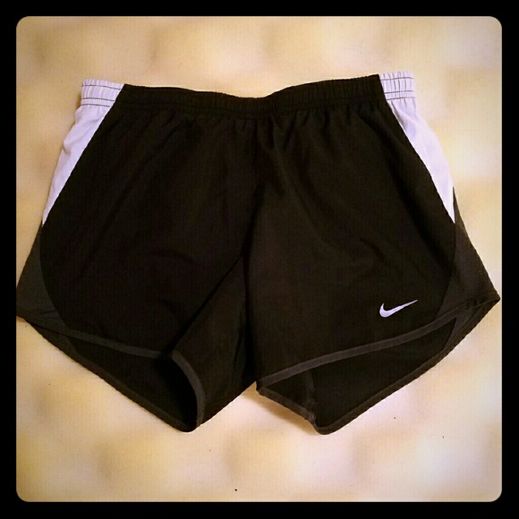 New Nike drifit running shorts