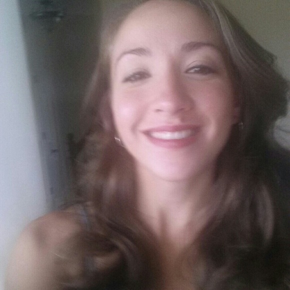 Meet your Posher, Kim - Picture 1 of 1