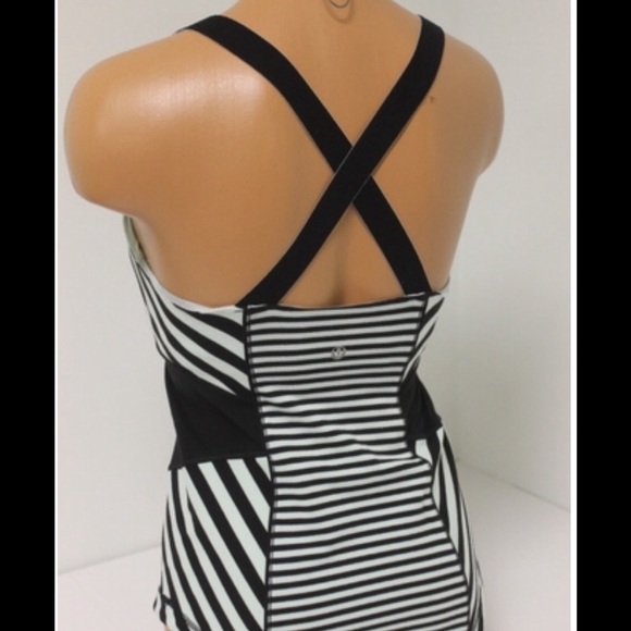 Lululemon Tank Top Mint Black Size 6 - Picture 2 of 4