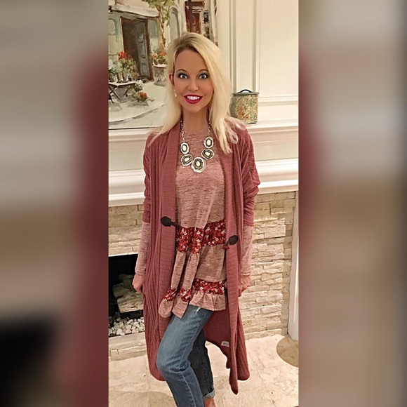 floral contrast rust ruffle dress! LAST ONE! - Picture 3 of 3