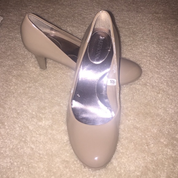 🔥🔥🔥 SALE 🔥🔥🔥 Beige Patten Leather Shoes!!!