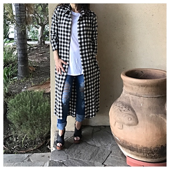 ✨LAST ONE ✨Gingham shirt dress - Picture 2 of 4