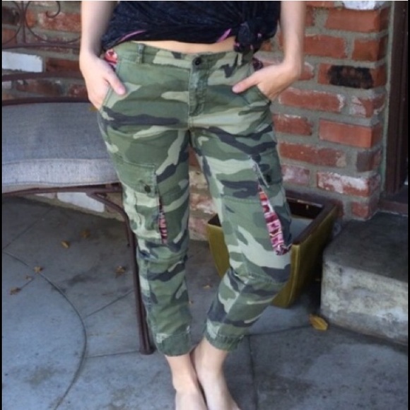 Camo pants