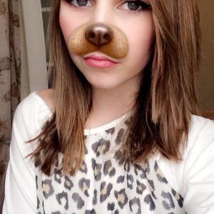 Meet your Posher, Abigail