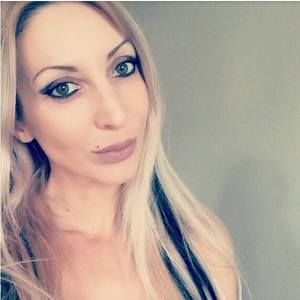 Meet your Posher, Marie