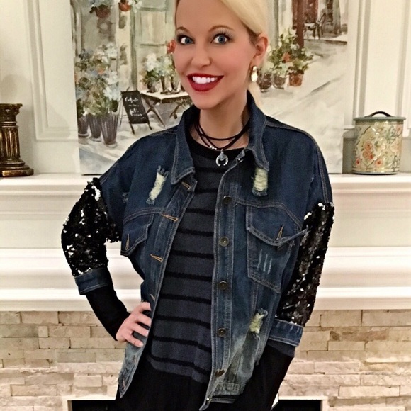 Deep teal/black back vent soft cozy sweater LAST 1 - Picture 4 of 4