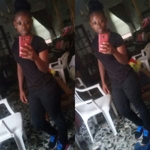 Meet your Posher, Monae