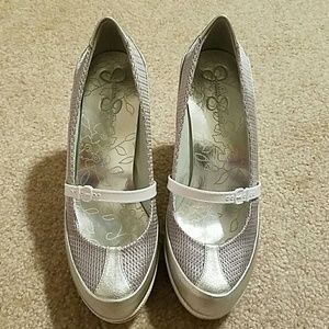 Jessica Simpson wedges