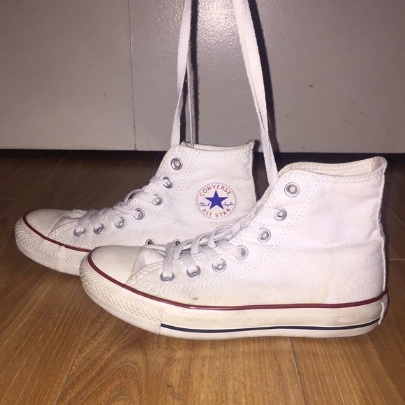 White converse chuck taylor