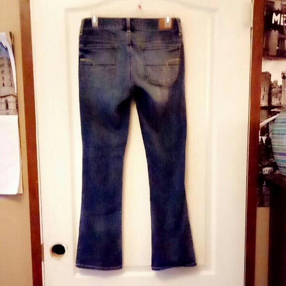 TRADE - Picture 2 of 4